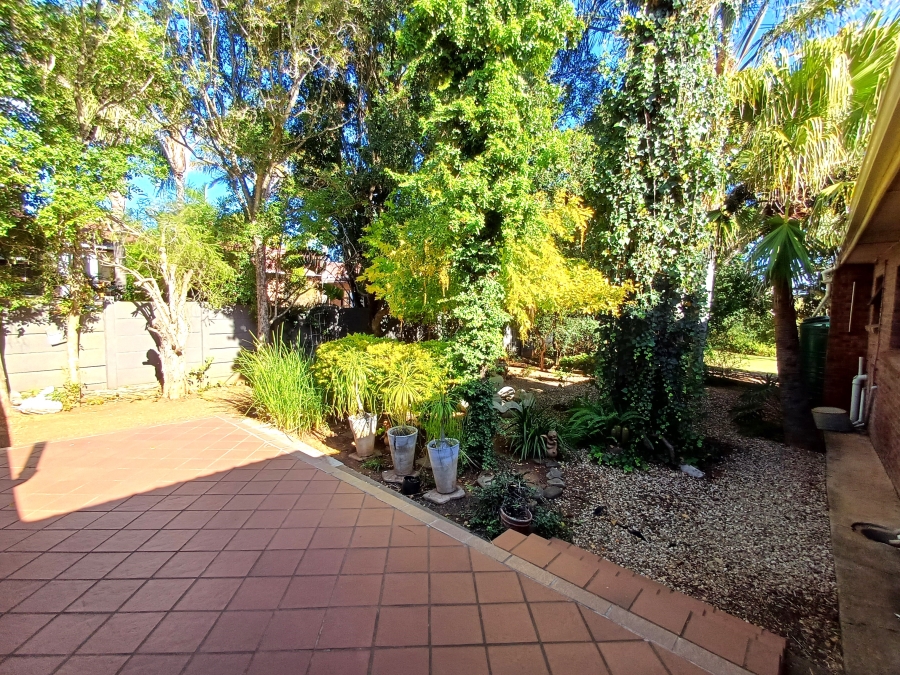 4 Bedroom Property for Sale in Winterhoek Park Eastern Cape